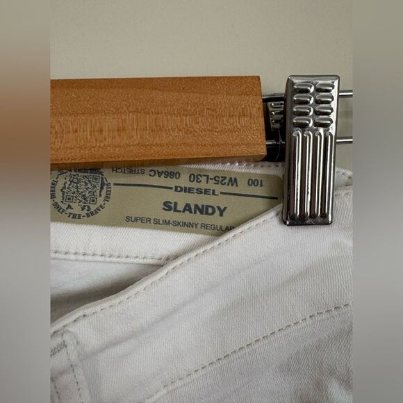 Diesel Slandy Super Slim Skinny Regular Waist in White - Picture 6 of 11